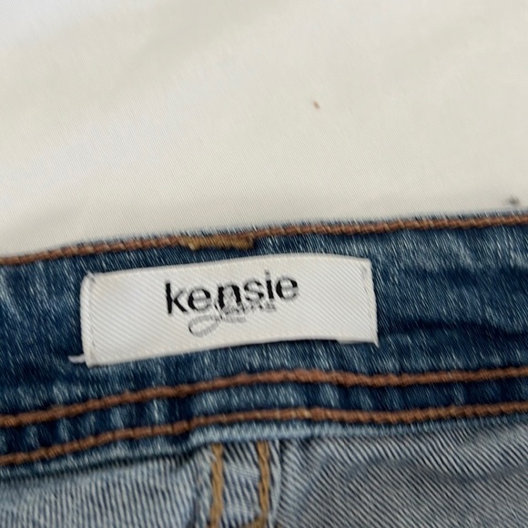 KENSIE Distressed Jeans - Picture 2 of 7